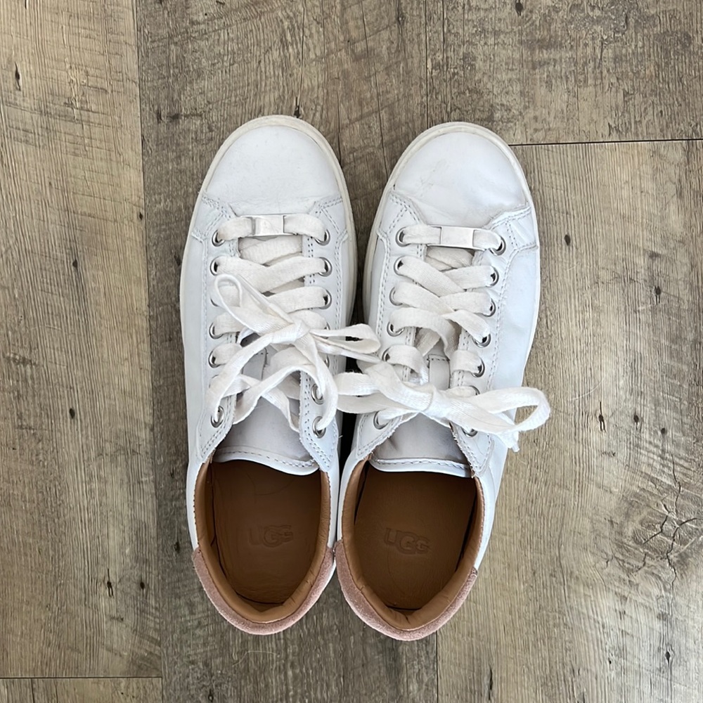 Ugg sneakers